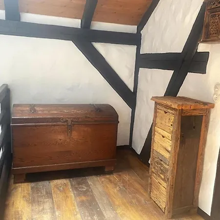 Waffenkammer Mit 3 Schlafraeumen *