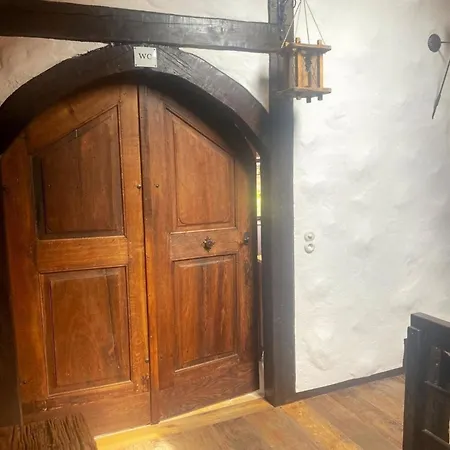 Waffenkammer Mit 3 Schlafraeumen